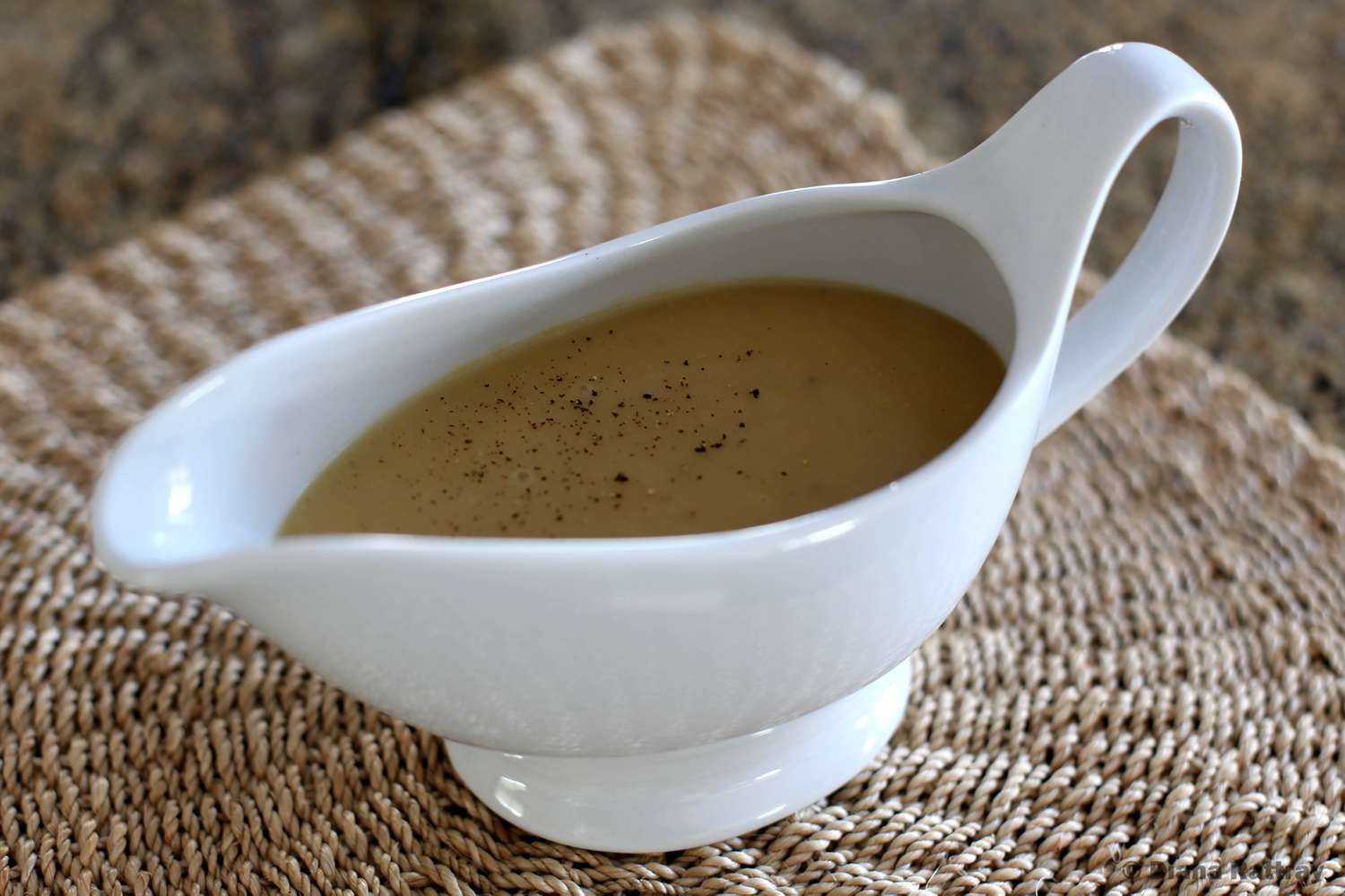 No-Drippings Turkey Gravy: Simple 5-Ingredient Make-Ahead Recipe
